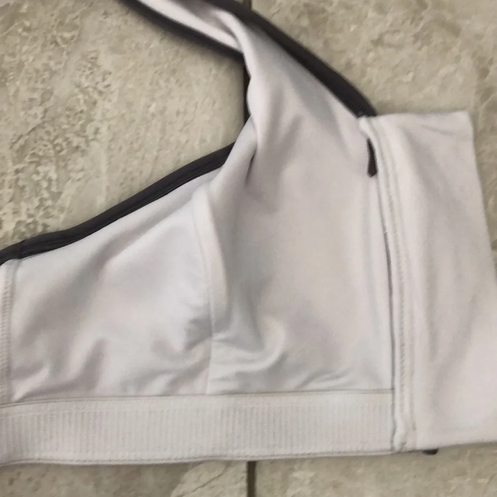 ❤️3X20 FRONT ZIPPER CLOSURE SPORT BRA | S